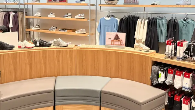 New Balance Hadirkan Store dengan Konsep Baru di Senayan City yang Siap Manjakan Penggemar Sneakers (Foto dok : New Balance).