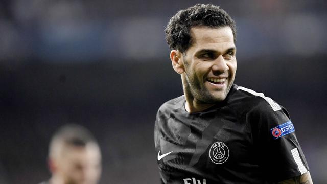 Pembajakan Pemain, Transfer Pemain, Bursa Transfer