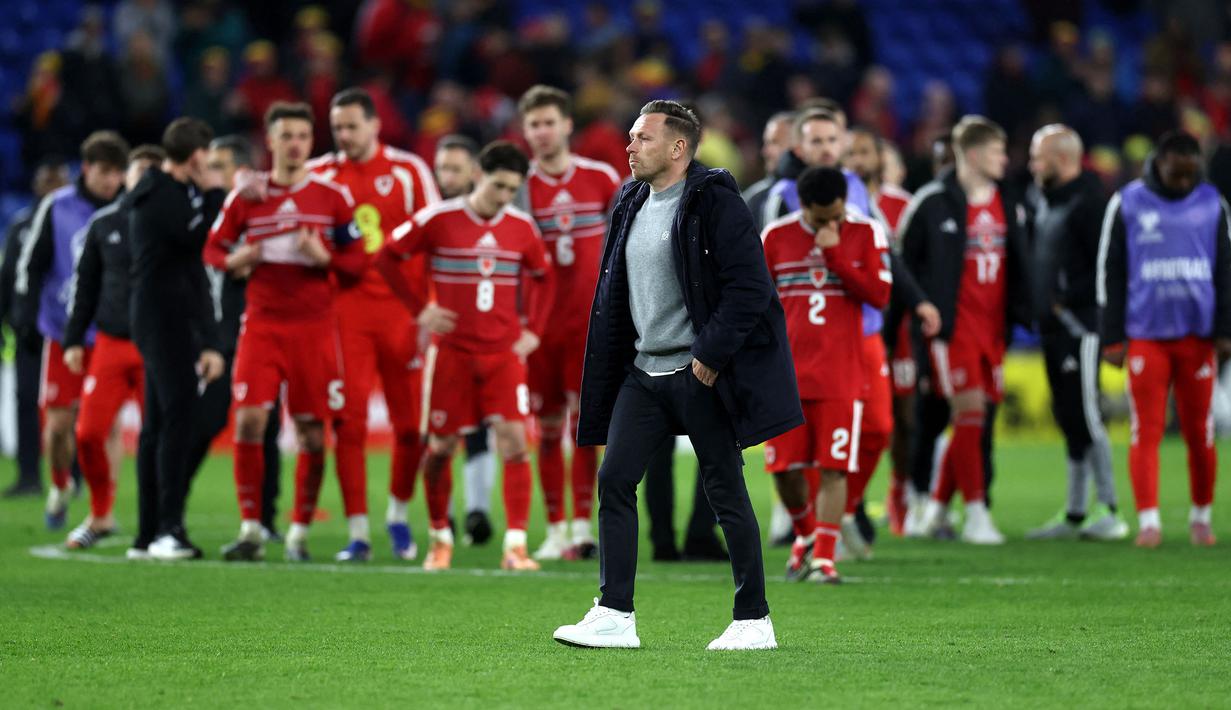 Hasil tersebut membuat mereka harus kembali absen di Piala Dunia 2026. Padahal, mereka mampu tampil di Piala Dunia edisi sebelumnya setelah 15 tahun absen di turnamen sepak bola tertinggi antar bangsa empat tahunan tersebut. (AFP/Darren Staples)