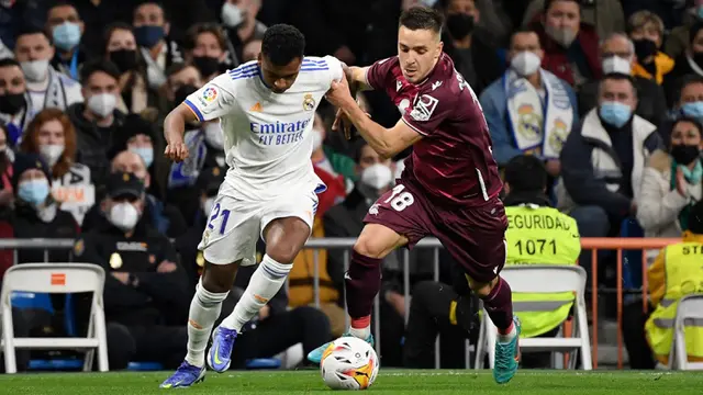 FOTO: Real Madrid Kian Kokoh Puncaki Klasemen Liga Spanyol