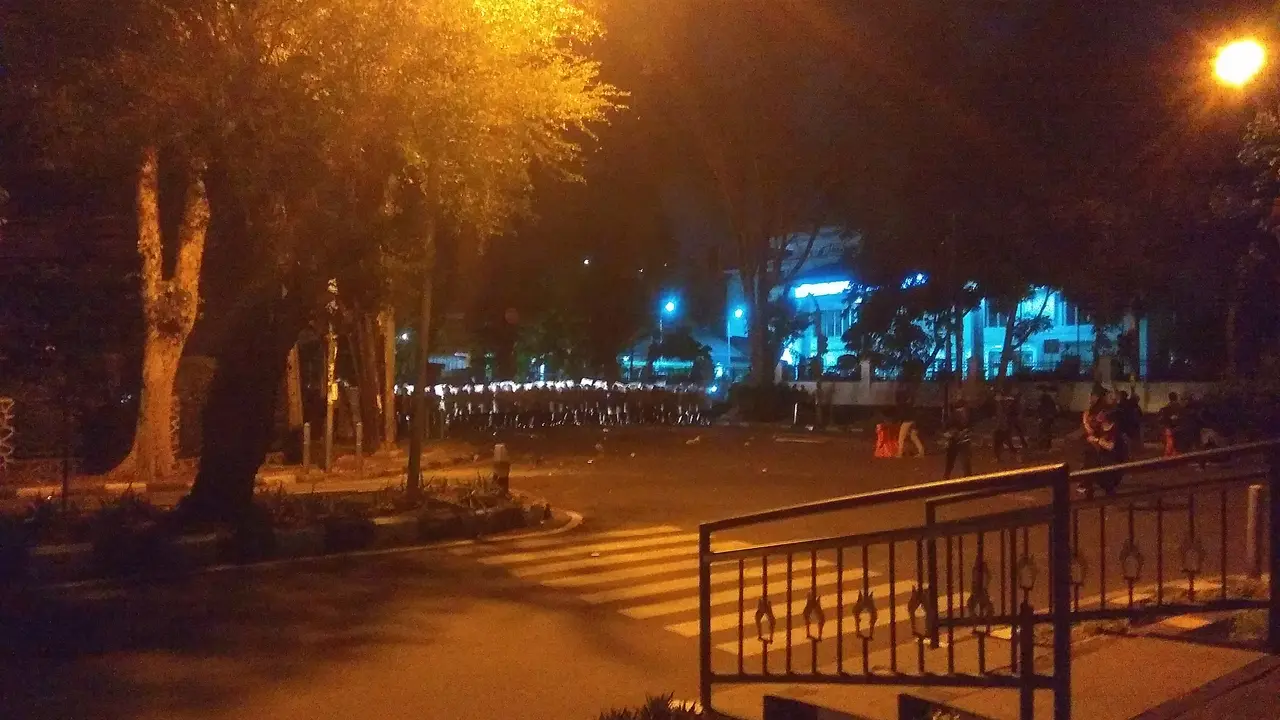 Rusuh, Unjuk Rasa Penolakan UU Cipta Kerja di Bandung