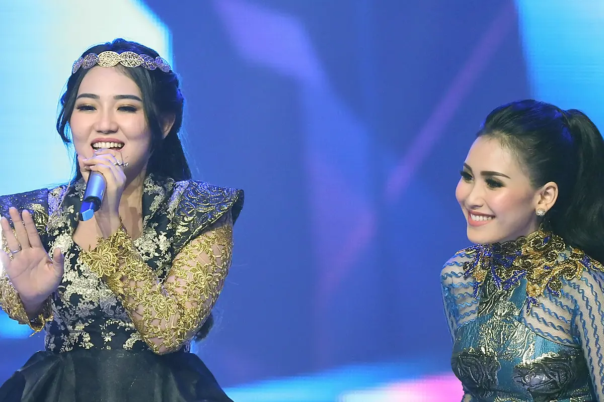 [Bintang] 5 Lagu Dangdut Paling Fenomenal di Tahun 2017