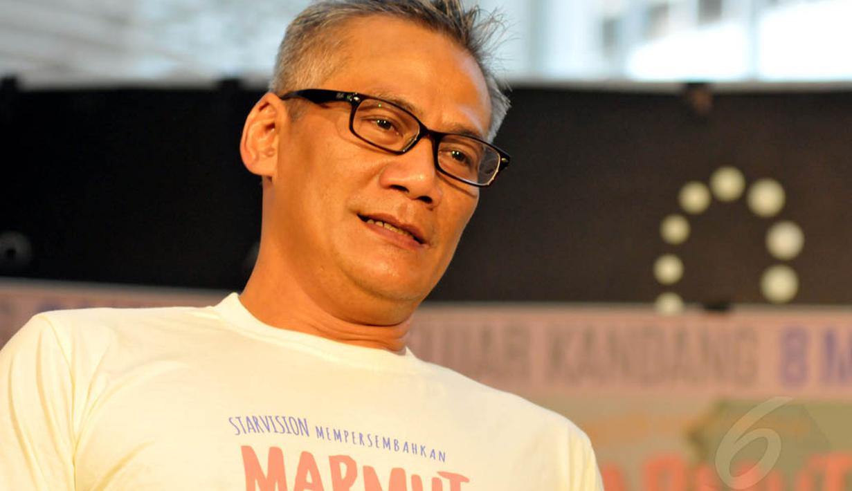 Pria kelahiran Jakarta 1963 ini kerap berakting dengan peran antagonis , namun kali ini Tio Pakusadewo ditantang untuk berakting menjadi siapa saja. (Liputan6.com/Panji Diksana)