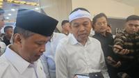 Gubernur Jawa Barat, Dedi Mulyadi usai menggelar rapat bersama dengan sejumlah perangkat daerah di Balai Kota Depok. (Liputan6.com/Dicky Agung Prihanto)