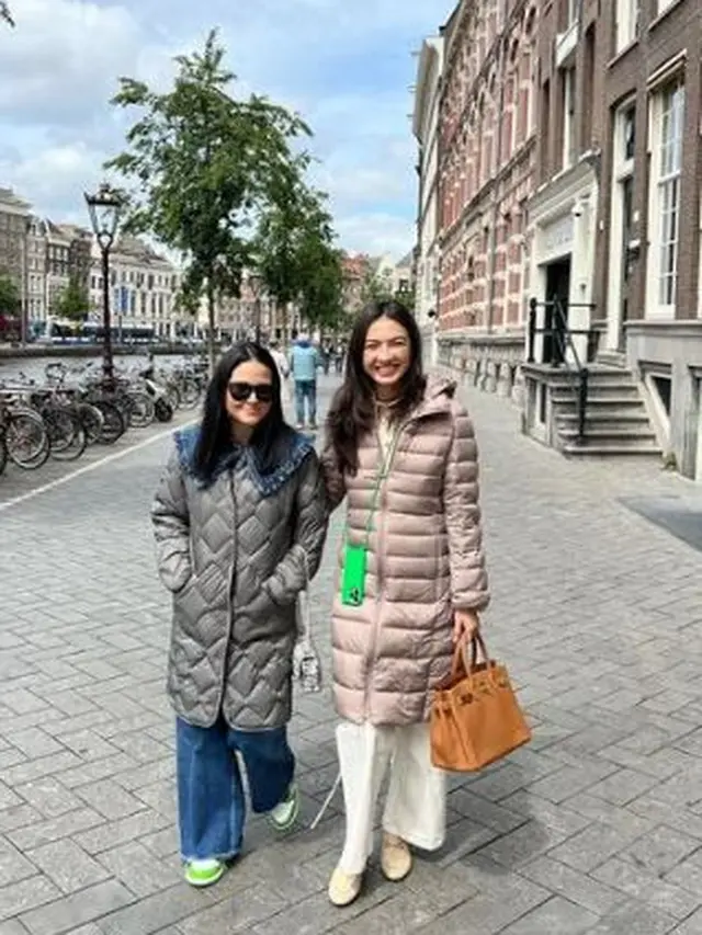 Raline Shah di Amsterdam, Belanda (Instagram/ralineshah)