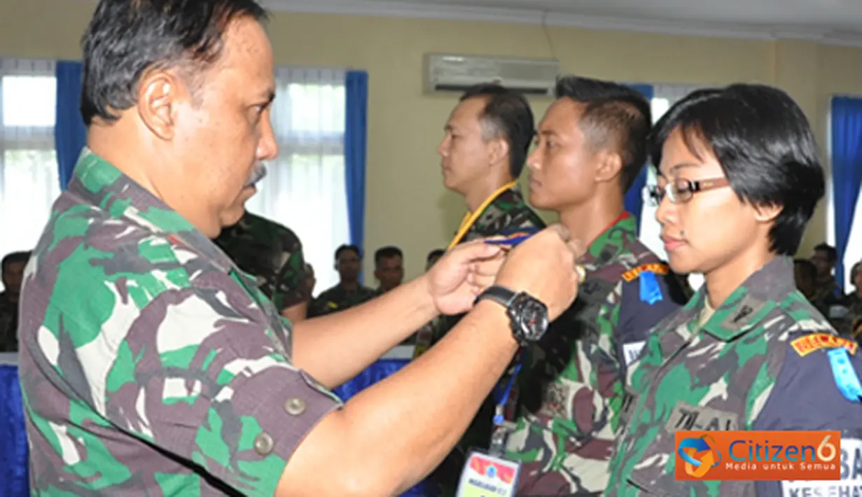 Citizen6, Surabaya: Latek geladi posko operasi laut tersebut untuk memberikan pengalaman praktek kepada para siswa baik sebagai komandan maupun perwira staf. (Pengirim: Penkobangdikal)