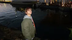 Sejak tiga tahun lalu datang ke Indonesia, iKON mengobati rasa rindu penggemar dengan penampilan apiknya. Tampil di JISPHORIA 2022, Jinhwan iKON salah satu yang ramai dibicarakan. Idol K-pop kelahiran 1994 ini memang tipe idaman kaum hawa. Potretnya yang bak pacar idaman membuat fans jatuh hati. (Liputan6.com/IG/@gnani_____)