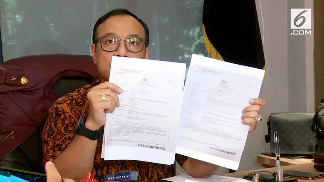 Penyidik Bareskrim Polri mengamankan dua orang terkait kasus hoaks tujuh kontainer surat suara dicoblos di Tanjung Priok, Jakarta Utara. Keduanya berinisial HY dan LS