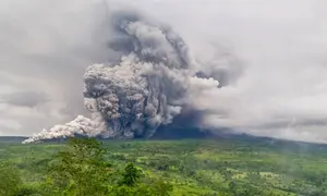 Erupsi Gunung Semeru (Istimewa)