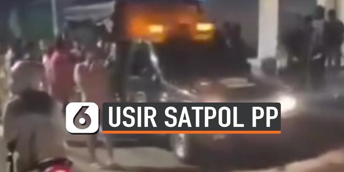 VIDEO: Warga Usir Satpol PP yang Hendak Lakukan Razia Malam