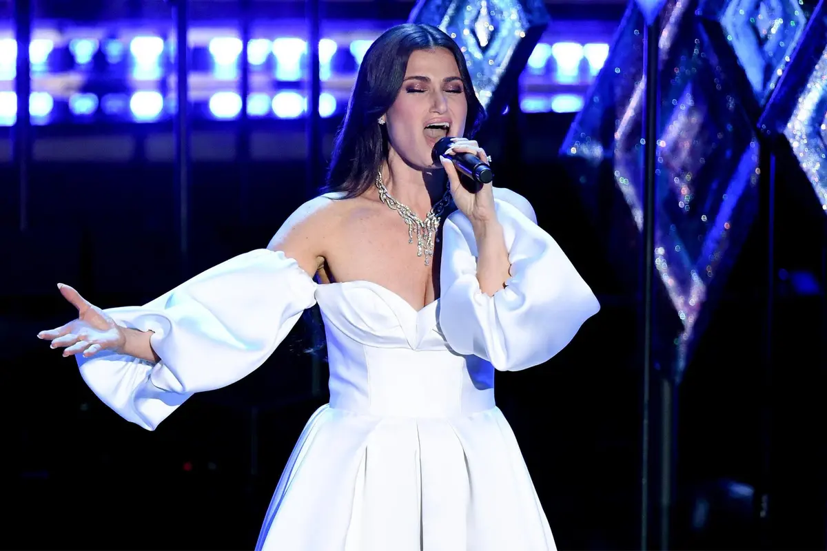 Idina Menzel