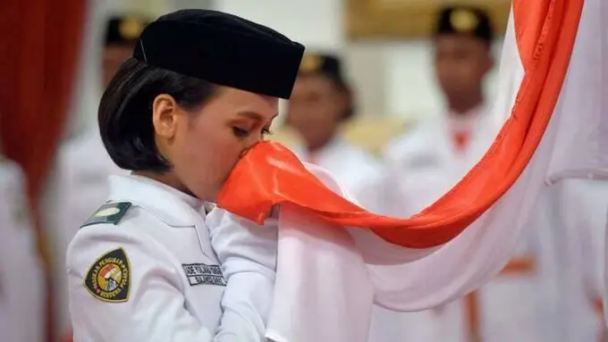 Cut Aura dan Nilam, Pembawa Baki Paskibraka Nasional 2016