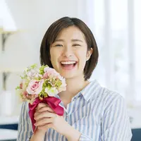 ilustrasi tertawa bahagia/polkadot_photo/Shutterstock