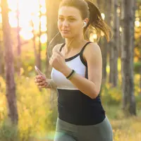 Asuransi dan olahraga lari. (Foto: StockSnap/ Pixabay)