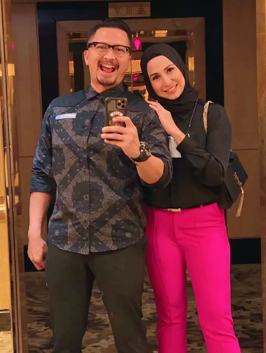 Deswita Maharani dan Ferry Maryadi (Instagram/deswitamaharani80)