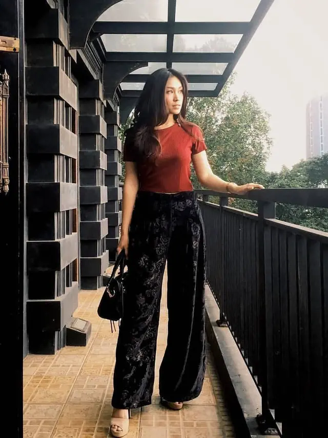 [Bintang] Luthya Sury Widjaja