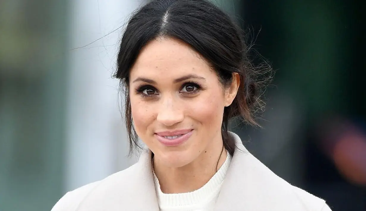 Jelang hari pernikahannya dengan pangeran Harry, Meghan Markle semakin menjadi sorotan masyarakat. Bukan hanya soal persiapannya menuju hari pernikahan, namun juga mengenai sosok Meghan sendiri. (Instagram/meghan_markle)