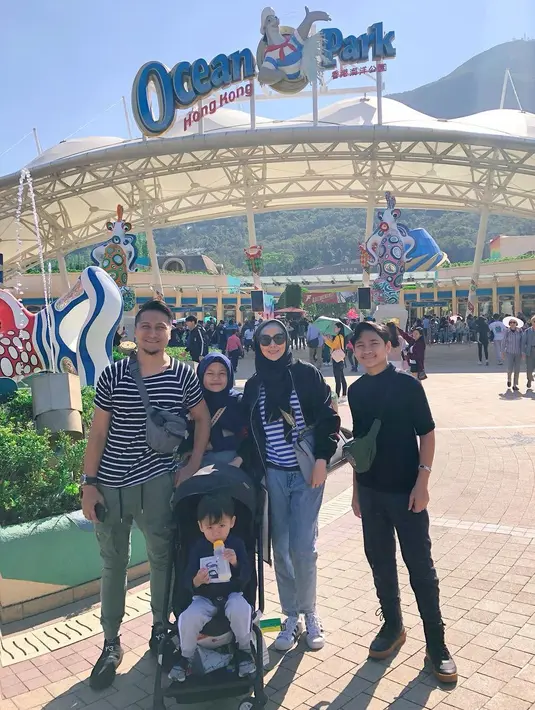 Arie Untung dan Fenita Arie