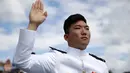 Seorang lulusan A.S. Naval Academy saat mengikuti upacara wisuda dan commissioning Academy di Annapolis, Maryland, (26/5). (AP Photo / Patrick Semansky)