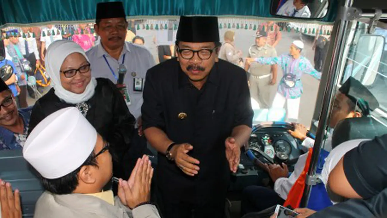 Pakde Karwo bilang, penduduk Jatim lebih suka mengonsumsi daging sapi ketimbang kerbau.