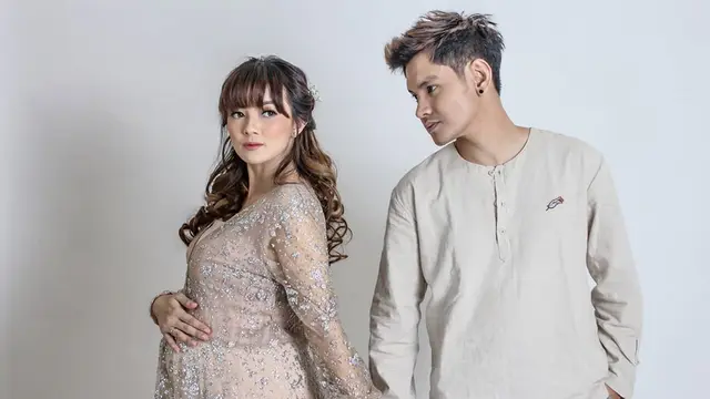 Maternity Shoot Nessa Alvyana dan Aditya Suryo. (Sumber: Instagram/maidaphoto)
