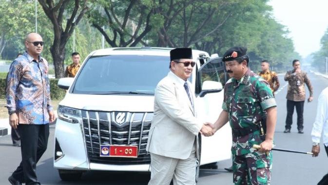 Menhan Prabowo Subianto kunjungi Markas Besar TNI di Cilangkap