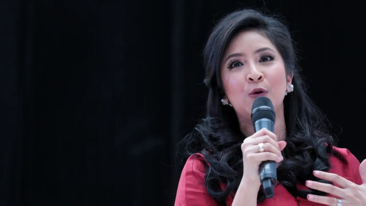 [Bintang] Novita Angie