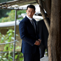 Hyun Bin dalam drakor Made In Korea. (dok. Disney Plus)