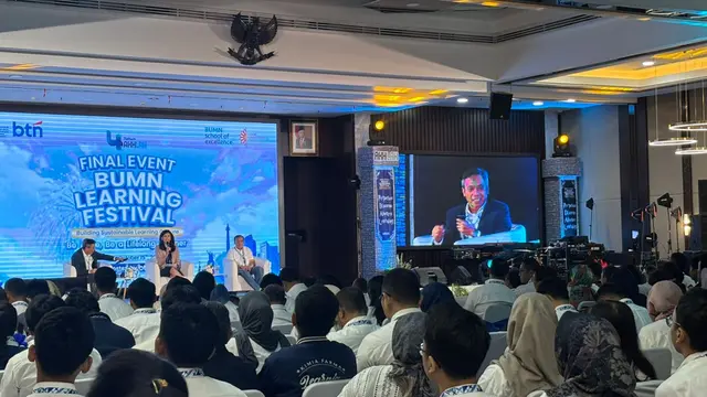 Direktur Utama PT Bank Tabungan Negara (Persero) Tbk Nixon LP Napitupulu, dalam acara BUMN Learning Festival di Menara BTN, Jakarta, Selasa (15/10/2024). (Tira/Liputan6.com)