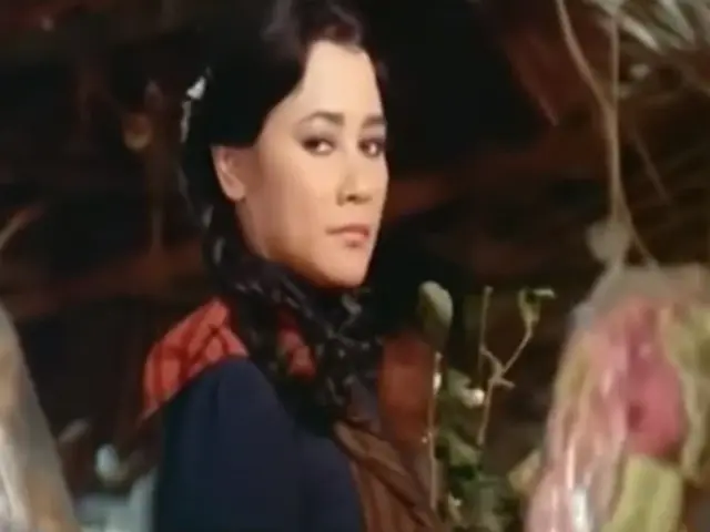 Malam 1 Suro Salah Satu Film Terseram Suzanna Entertainment Fimela Com