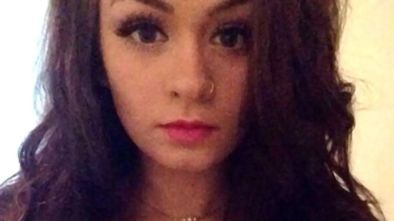 Dikira Binatang, Gadis Cantik Tewas Ditabrak 3 Mobil