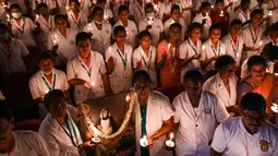 Hari Perawat Internasional juga bertepatan dengan ulang tahun kelahiran Florence Nightingale, pelopor keperawatan modern. (R.Satish Babu/AFP)