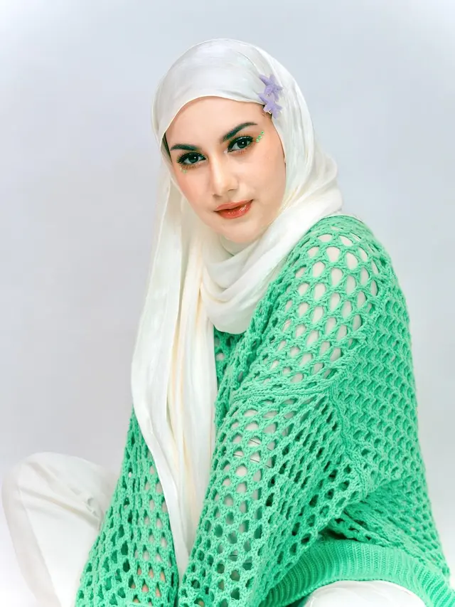 6 Gaya Hijab Irish Bella ala Cewek Kue, Bisa Ditiru untuk Tampilan Cerah Reuni Saat Buka Bersama