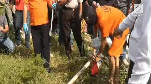 Polisi menggelar prarekonstruksi kasus mutilasi di Karawang.