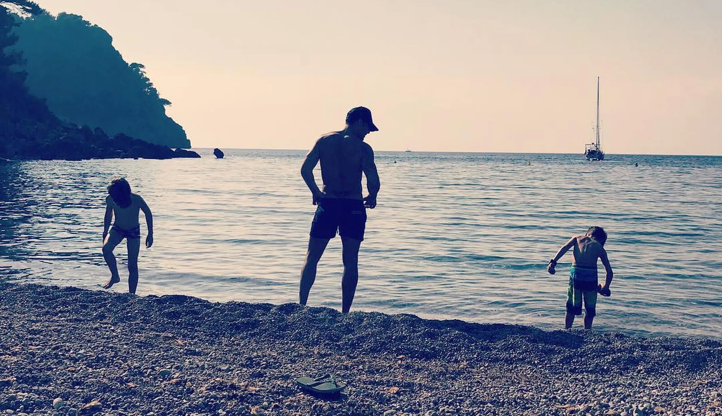 8 Potret Hangat Hubungan Ricky Martin, Suami, dan Anak-anaknya - Photo ...