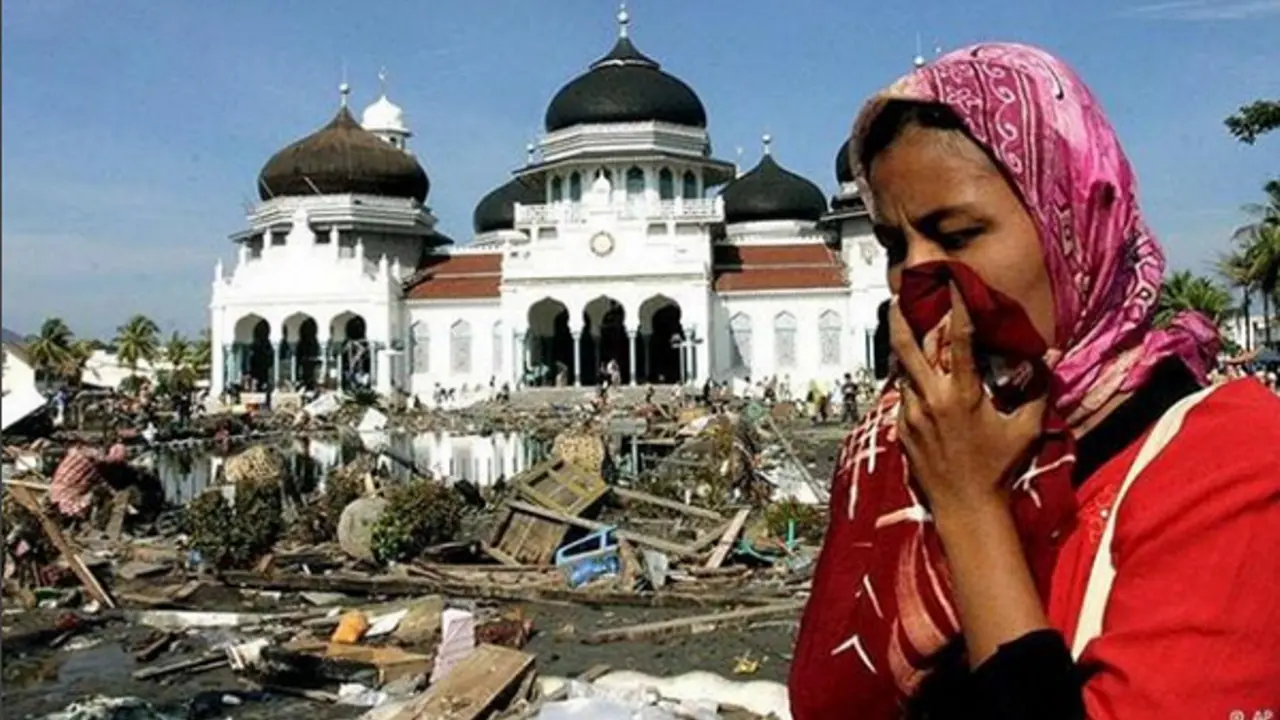 [Bintang] 11 Tahun Tsunami Aceh: Kami Tak Pernah Membenci Laut