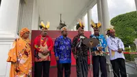 Majelis Rakyat Papua (MRP) bertemu Presiden Jokowi di Istana Kepresidenan, Rabu (12/6/2024). MRP meminta Jokowi membangun Istana Negara di Papua. (Liputan6.com/Lizsa Egeham)