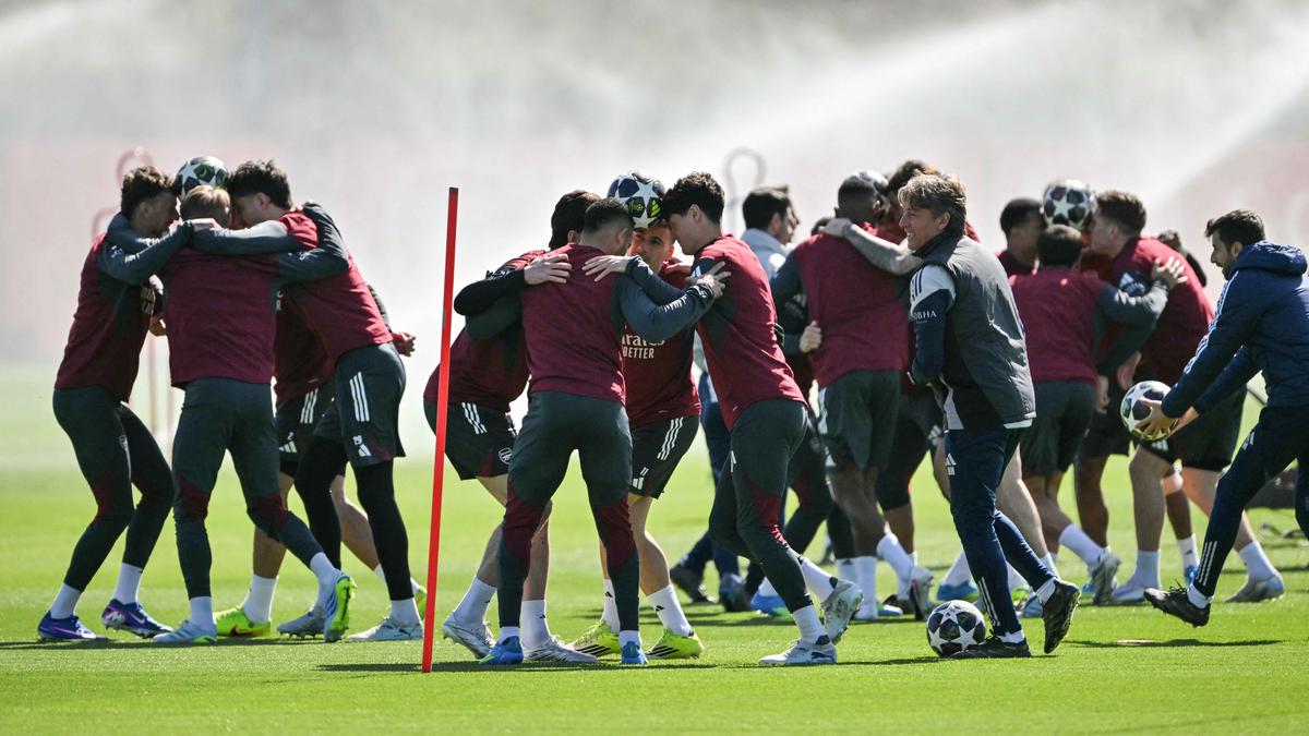 Metode Unik Mikel Arteta: Pemain Arsenal Latihan Pakai Pulpen Jelang Lawan Sporting