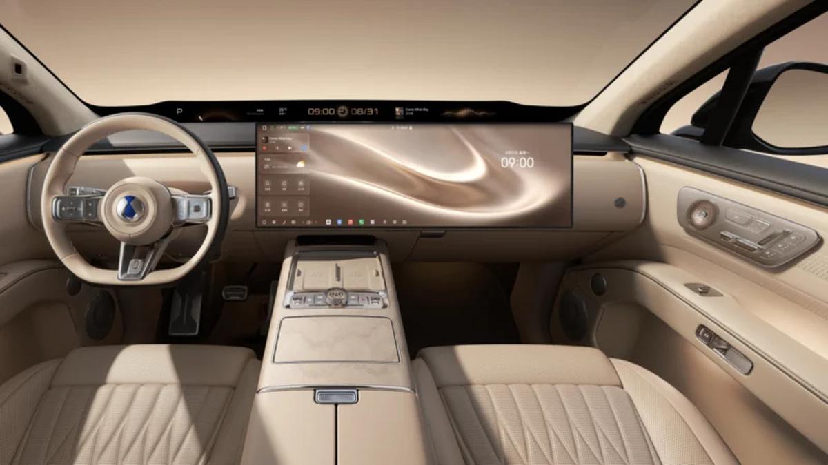 BYD Denza N8 Unjuk Gigi, SUV Listrik Mewah dengan Layar 1,1 Meter