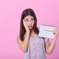 (c) Shutterstock