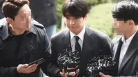 Diperiksa sebagai Tersangka, Choi Jonghoon Dihujani Pertanyaan Ini