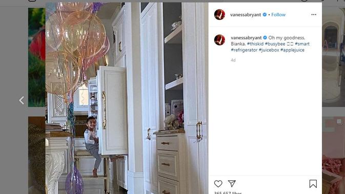 Postingan pada Instagram Vanessa yang terakhir kali di-like Kobe Bryant  (Instagram)
