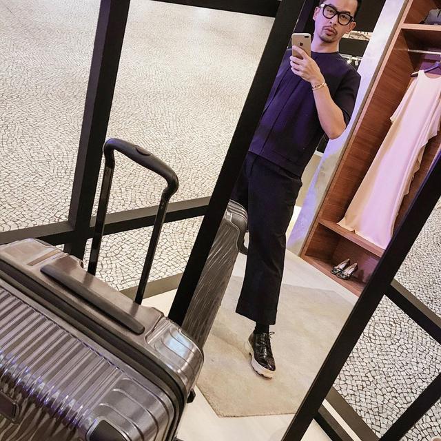 Potret Terbaru Dave Hendrik Juri Idola Cilik (sumber: Instagram/@davehendrik)