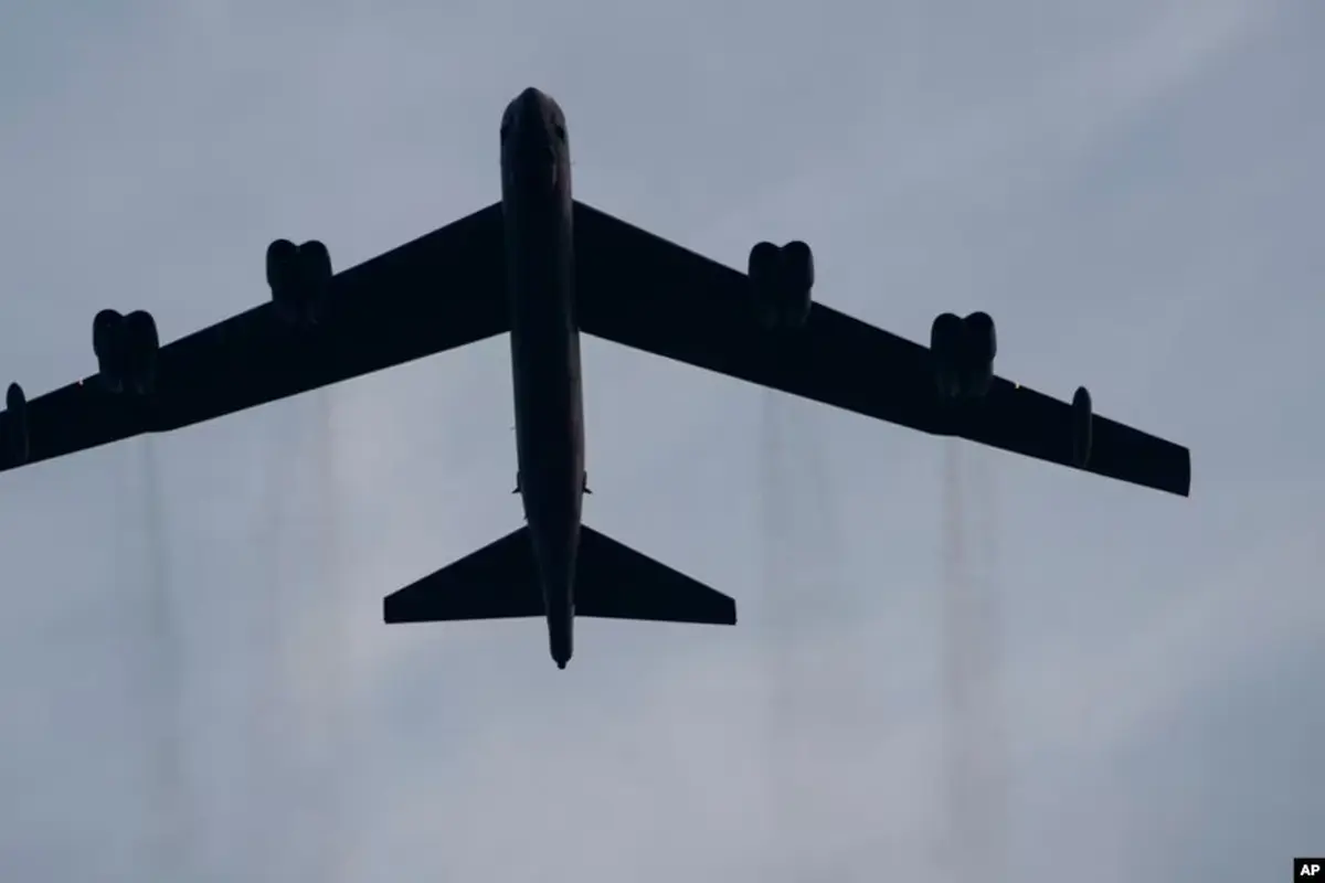 Sebuah pesawat pengebom B-52 milik AS. (Alex Brandon/AP Photo)
