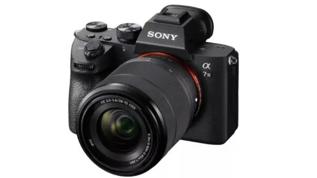 Sony A7 III. Dok: ubergizmo.com