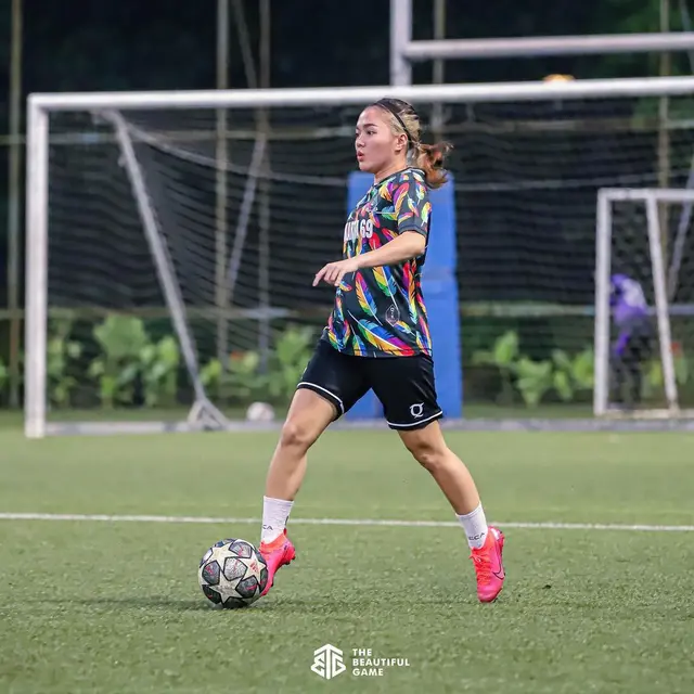 6 Potret Anggita Oktaviani, Tunangan Maell Lee yang Berprofesi Pesepak Bola Wanita