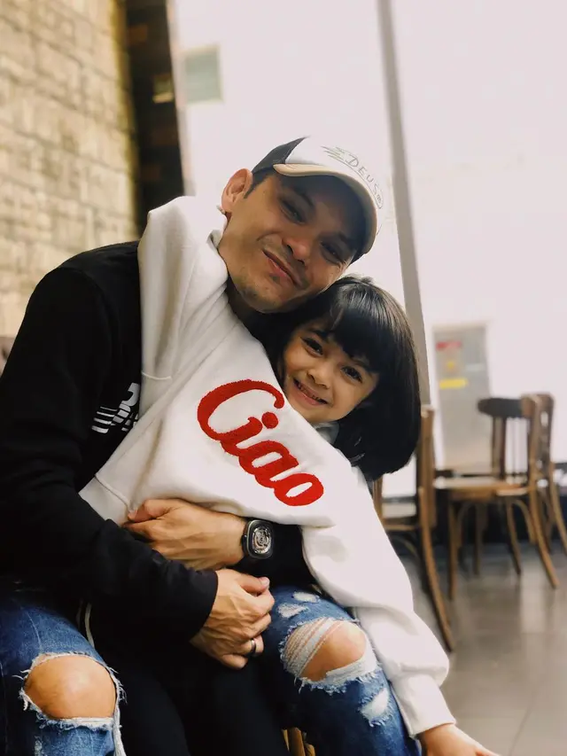 Rayakan Ultah Sang Ayah, Ini 6 Momen Kebersamaan Ben Kasyafani dan Sienna