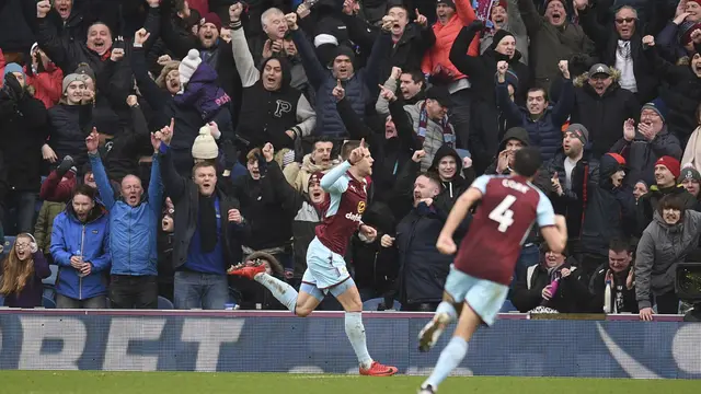 Burnley FC, Premier League, Manchester City