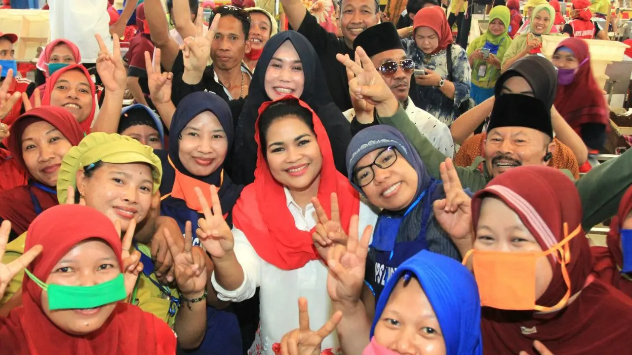 Calon Wakil Gubernur Jawa Timur Puti Guntur Soekarno