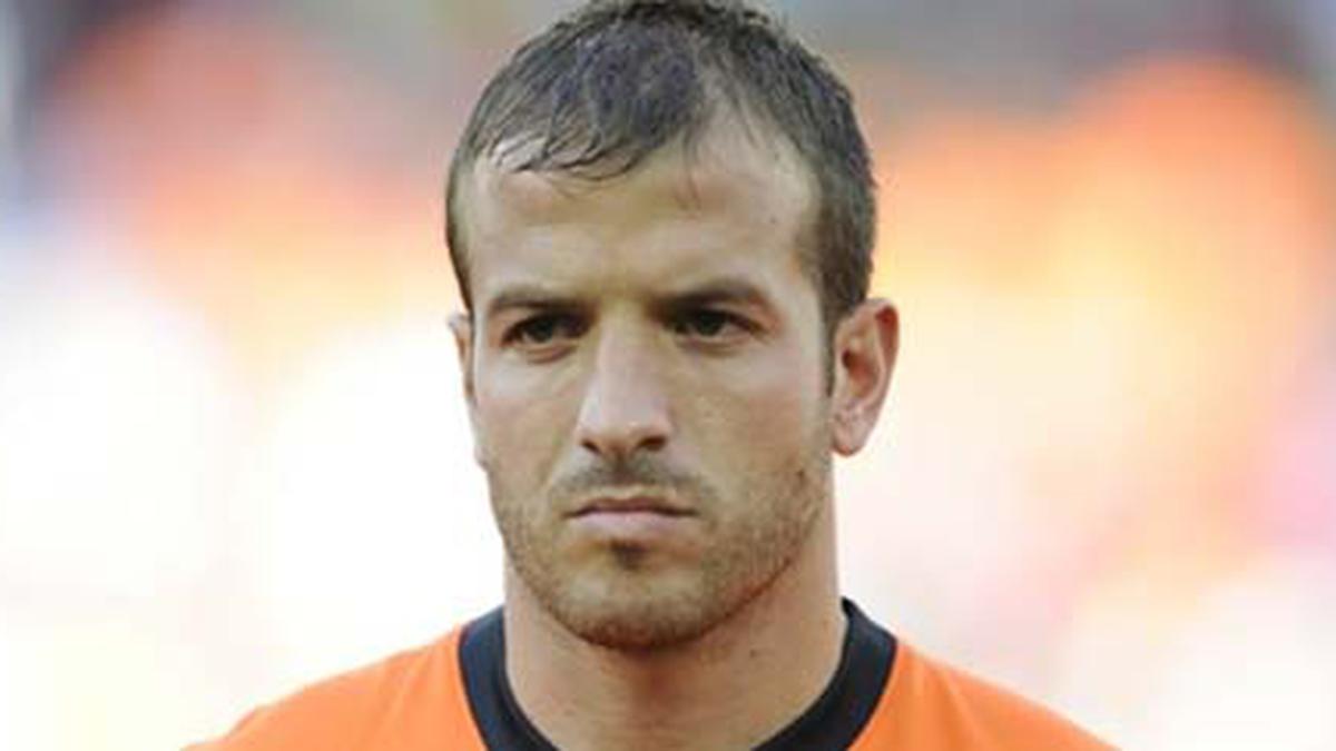 Van der Vaart Menggoda MU - Bola Liputan6.com